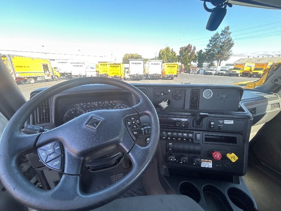 Day Cab Tractor-Heavy Duty Tractors-International-2020-RH613-Santa Clara-CA-244,981\n\t\tmiles-$ 22,500 - Image 11