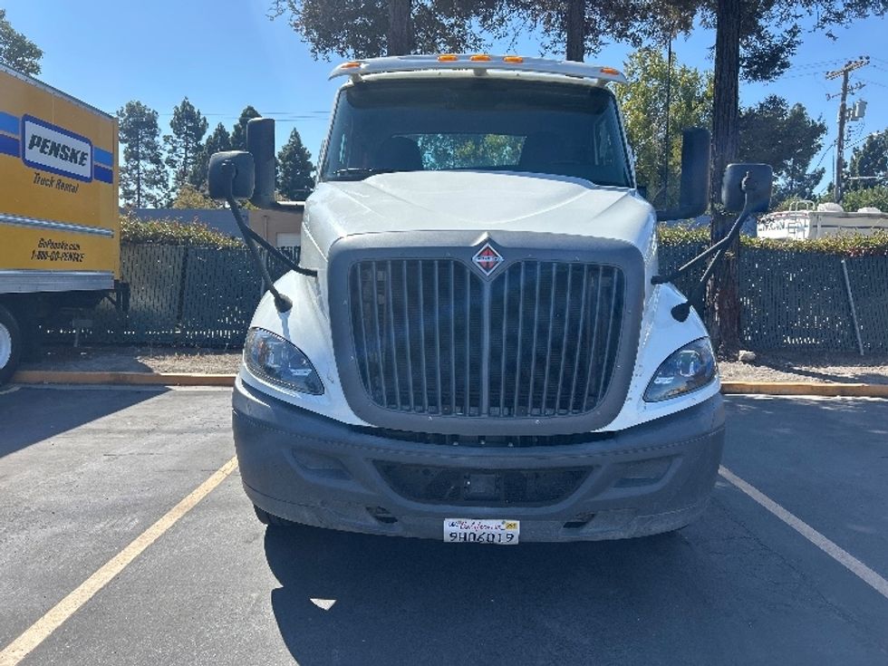 Day Cab Tractor-Heavy Duty Tractors-International-2020-RH613-Santa Clara-CA-244,981\n\t\tmiles-$ 22,500 - Image 2