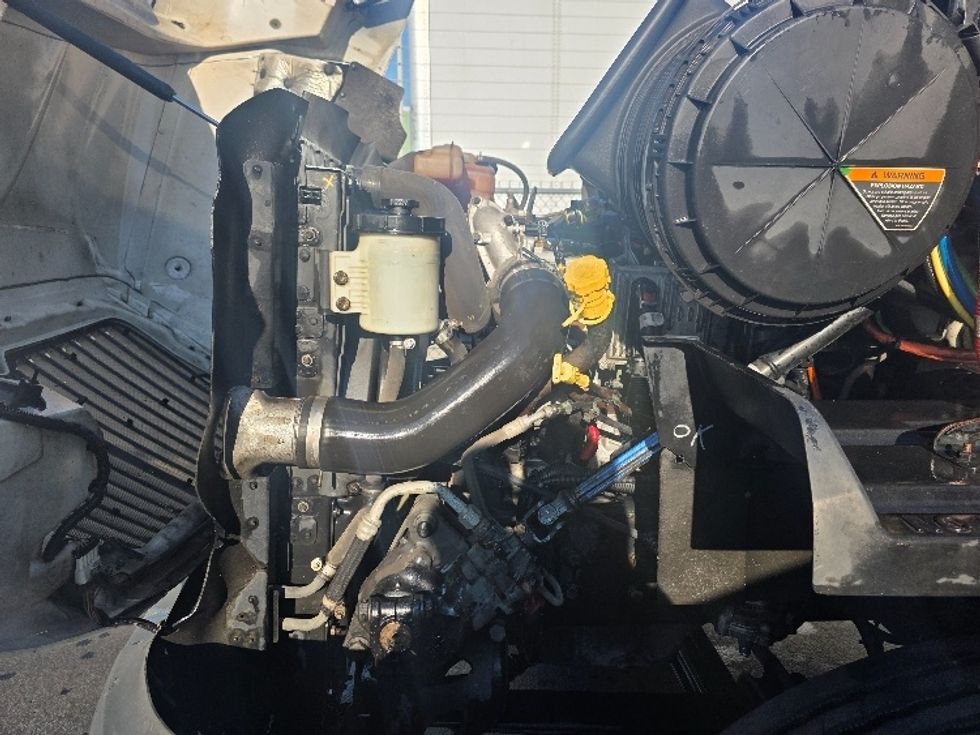 Day Cab Tractor-Heavy Duty Tractors-International-2020-RH613-Spokane Valley-WA-375,583\n\t\tmiles-$ 27,750 - Image 16