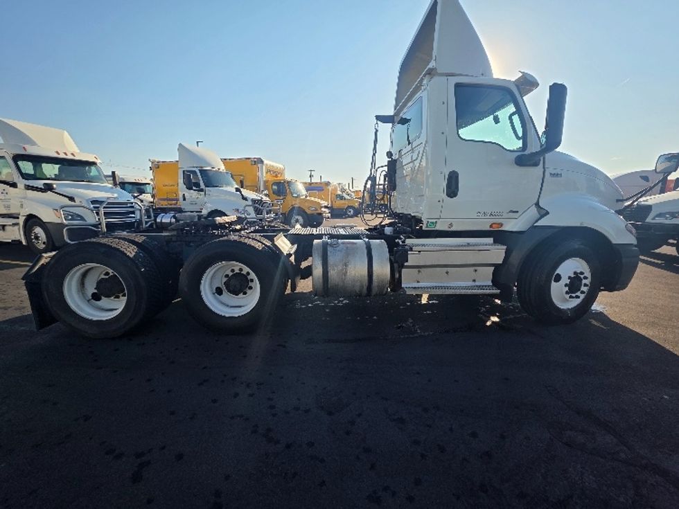 Day Cab Tractor-Heavy Duty Tractors-International-2020-RH613-Spokane Valley-WA-375,583\n\t\tmiles-$ 27,750 - Image 8