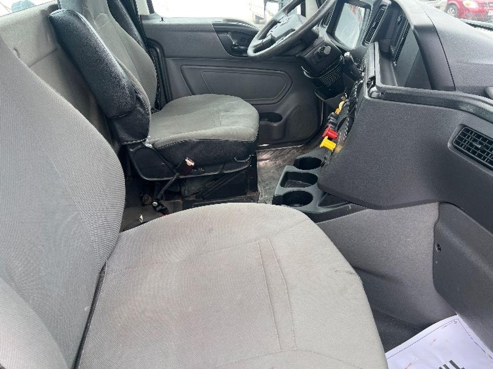 Day Cab Tractor-Heavy Duty Tractors-International-2020-RH613-Sturtevant-WI-552,403\n\t\tmiles-$ 28,000 - Image 14