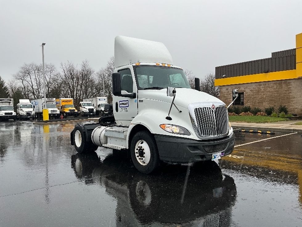 Day Cab Tractor-Heavy Duty Tractors-International-2020-RH613-Swedesboro-NJ-174,887\n\t\tmiles-$ 15,000 - Image 1