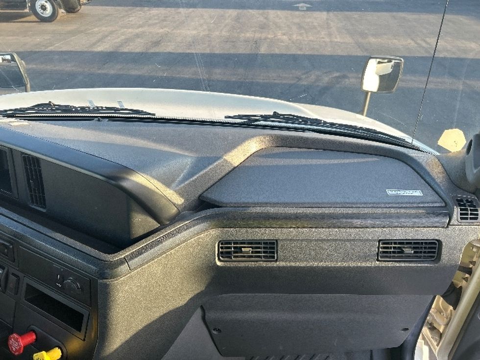 Day Cab Tractor-Heavy Duty Tractors-International-2020-RH613-Torrance-CA-203,285\n\t\tmiles-$ 20,000 - Image 13