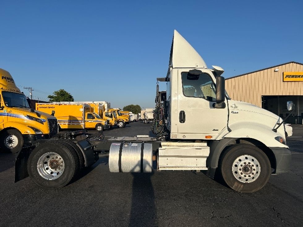 Day Cab Tractor-Heavy Duty Tractors-International-2020-RH613-Torrance-CA-203,285\n\t\tmiles-$ 20,000 - Image 8