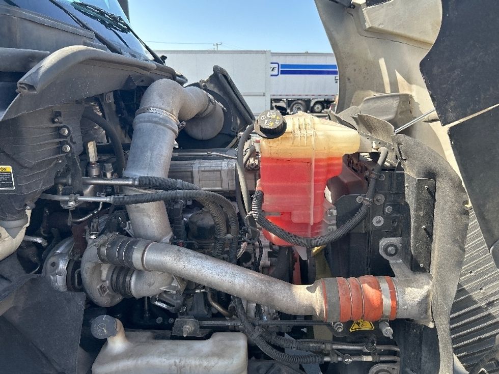 Day Cab Tractor-Heavy Duty Tractors-International-2020-RH613-Torrance-CA-229,986\n\t\tmiles-$ 35,250 - Image 15