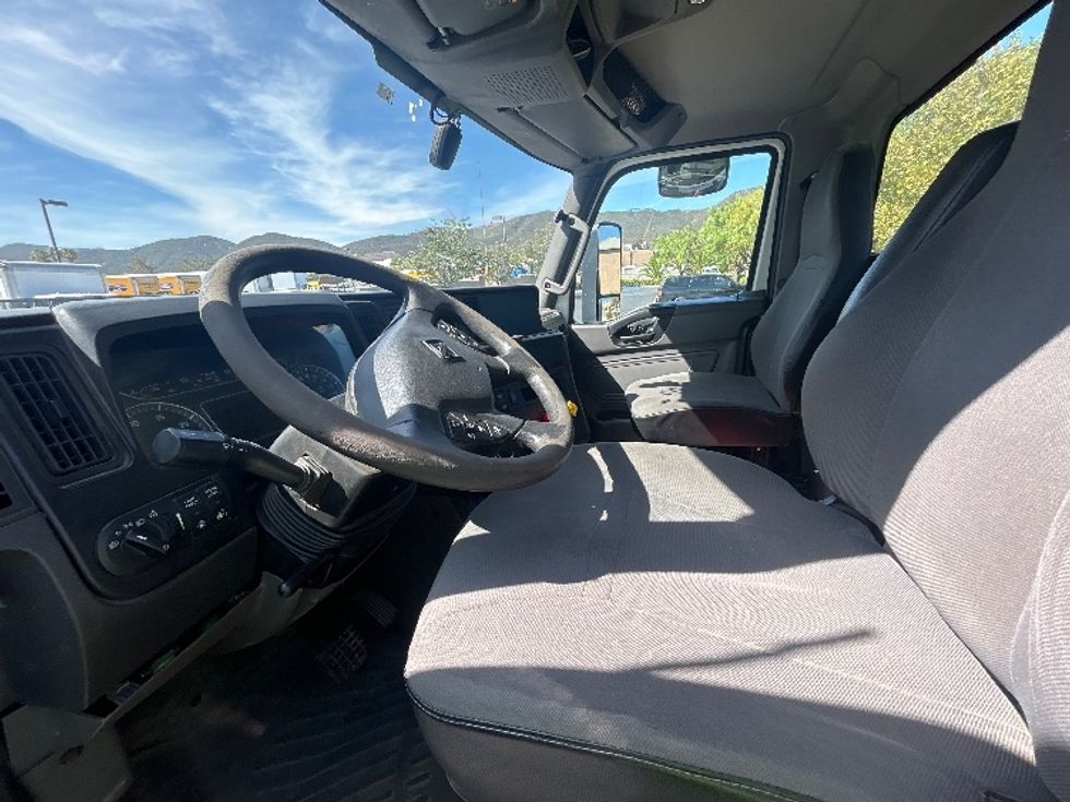 Day Cab Tractor-Heavy Duty Tractors-International-2020-RH613-Torrance-CA-308,388\n\t\tmiles-$ 22,500 - Image 8