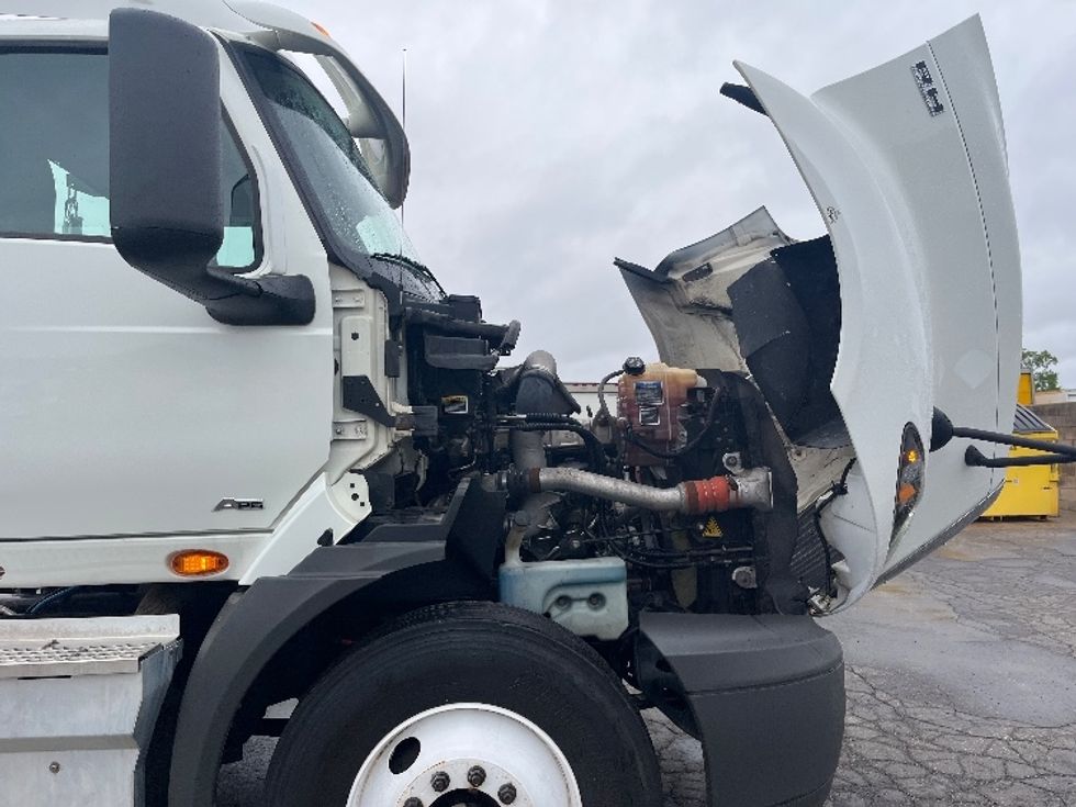 Day Cab Tractor-Heavy Duty Tractors-International-2020-RH613-Warren-MI-334,966\n\t\tmiles-$ 28,250 - Image 15