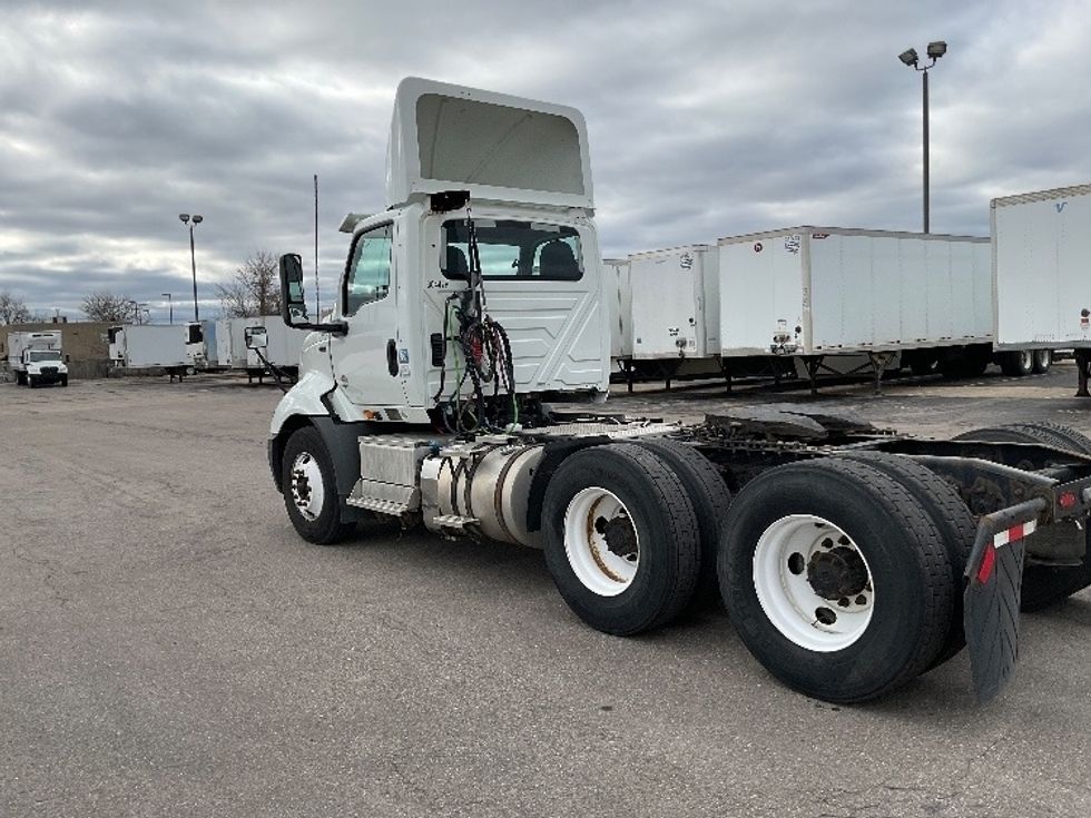 Day Cab Tractor-Heavy Duty Tractors-International-2020-RH613-Warren-MI-434,371\n\t\tmiles-$ 26,250 - Image 5