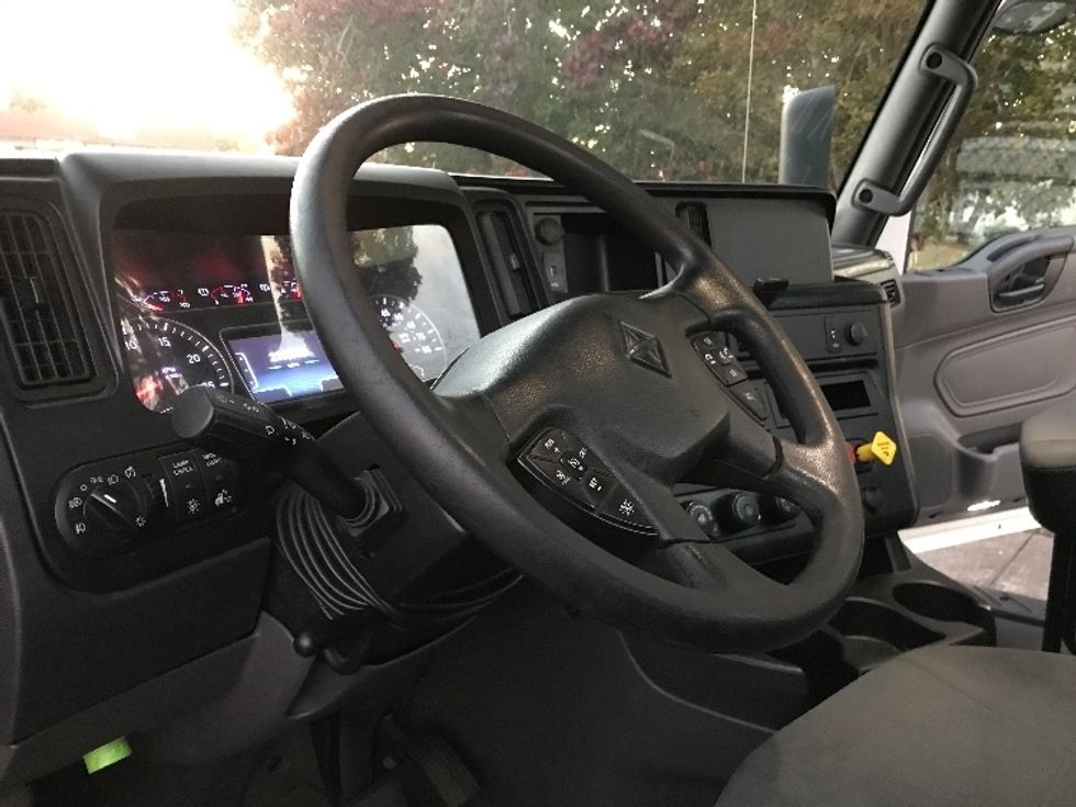 Day Cab Tractor-Heavy Duty Tractors-International-2020-RH613-West Sacramento-CA-226,500\n\t\tmiles-$ 26,500 - Image 10