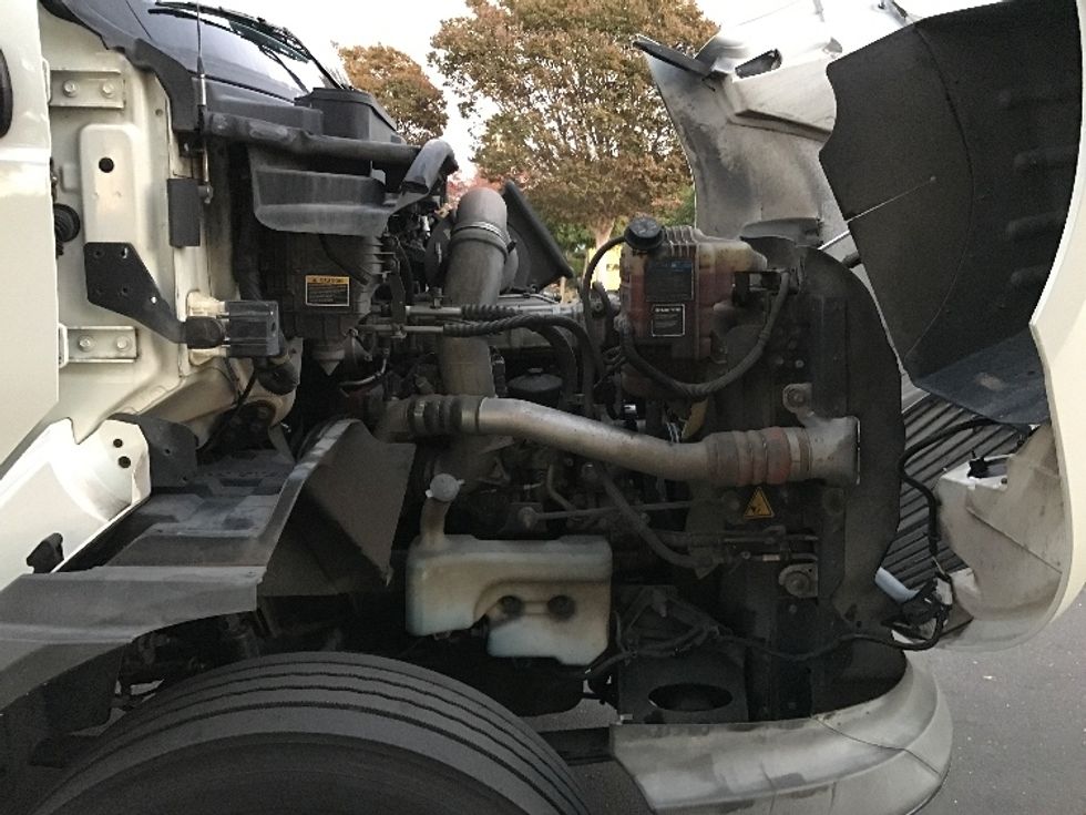 Day Cab Tractor-Heavy Duty Tractors-International-2020-RH613-West Sacramento-CA-226,500\n\t\tmiles-$ 26,500 - Image 15