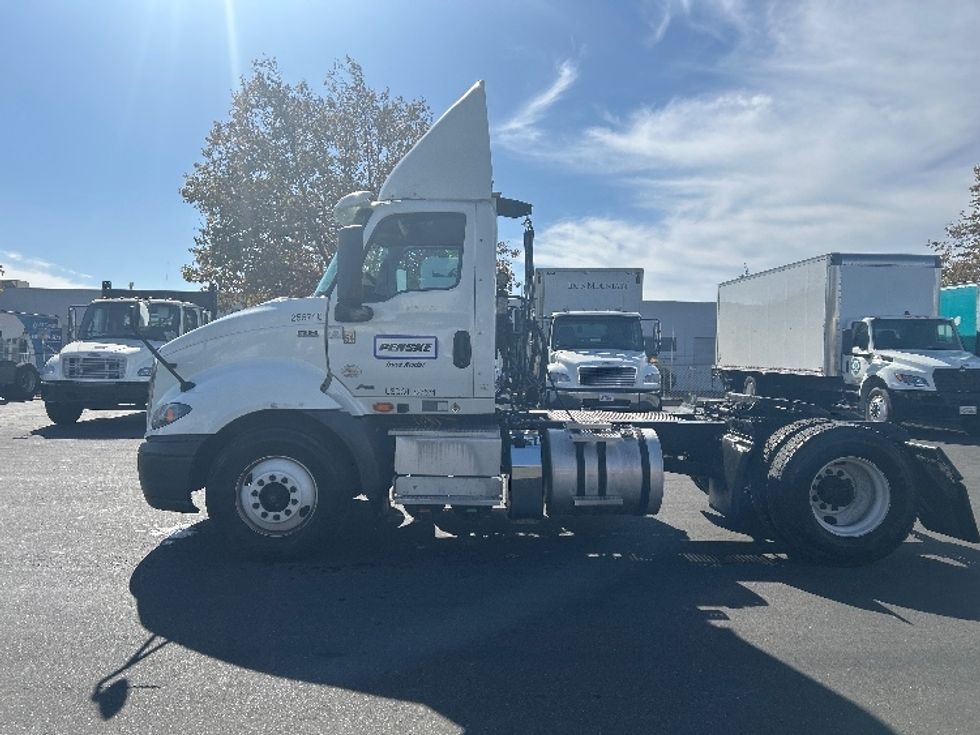 Day Cab Tractor-Heavy Duty Tractors-International-2020-RH613-West Sacramento-CA-291,733\n\t\tmiles-$ 22,500 - Image 3