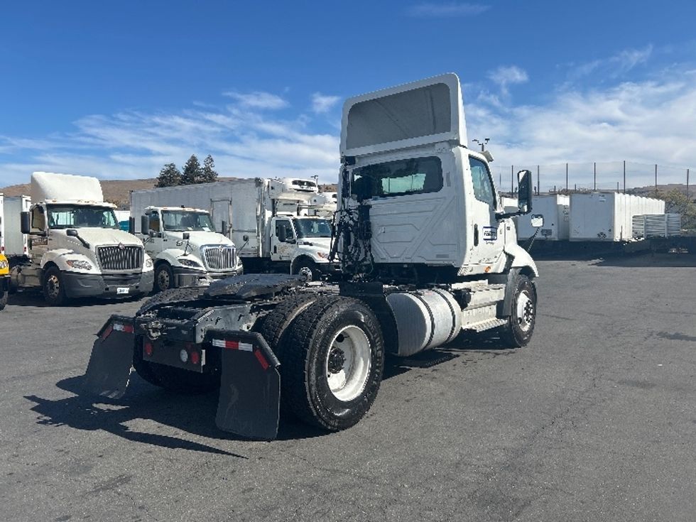 Day Cab Tractor-Heavy Duty Tractors-International-2020-RH613-West Sacramento-CA-291,733\n\t\tmiles-$ 22,500 - Image 6