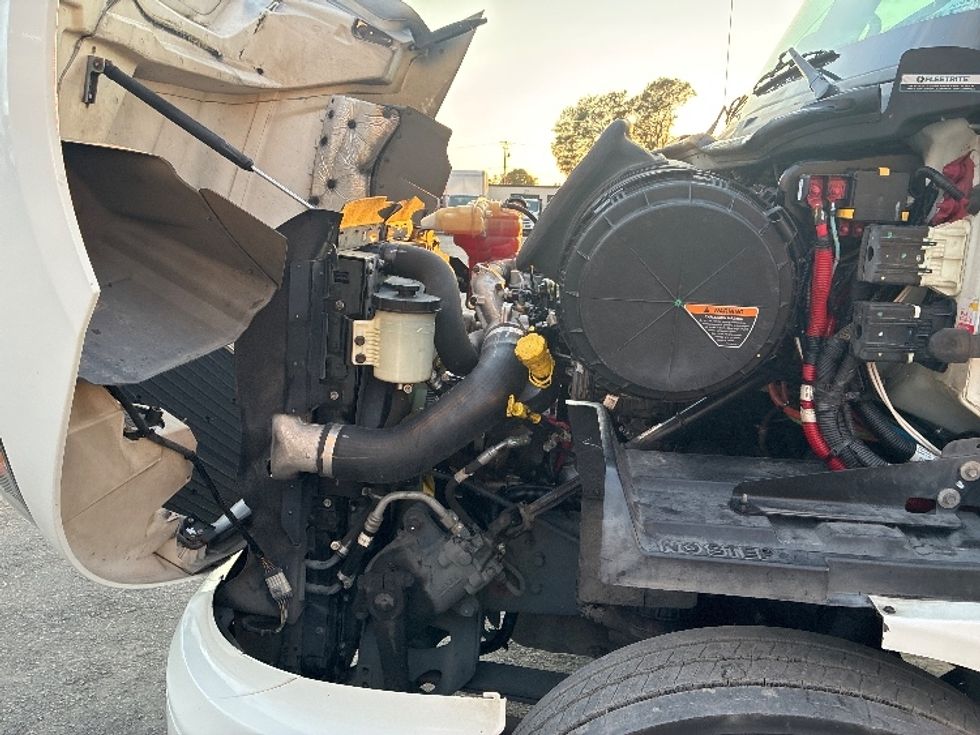 Day Cab Tractor-Heavy Duty Tractors-International-2020-RH613-West Sacramento-CA-298,521\n\t\tmiles-$ 32,000 - Image 16