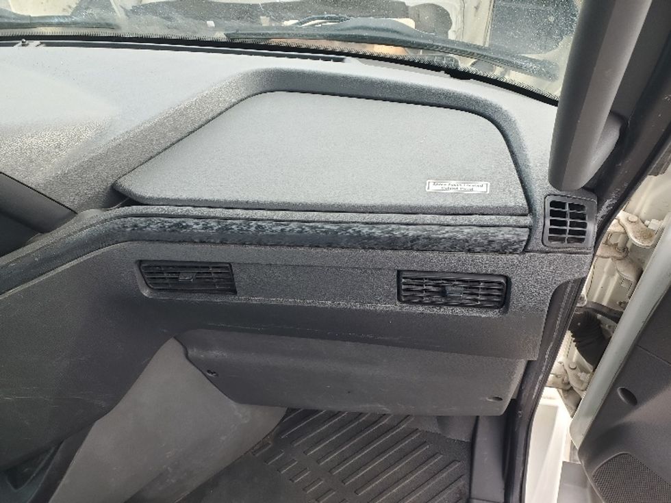 Day Cab Tractor-Heavy Duty Tractors-International-2020-RH613-White Deer-PA-104,559\n\t\tmiles-$ 17,250 - Image 13