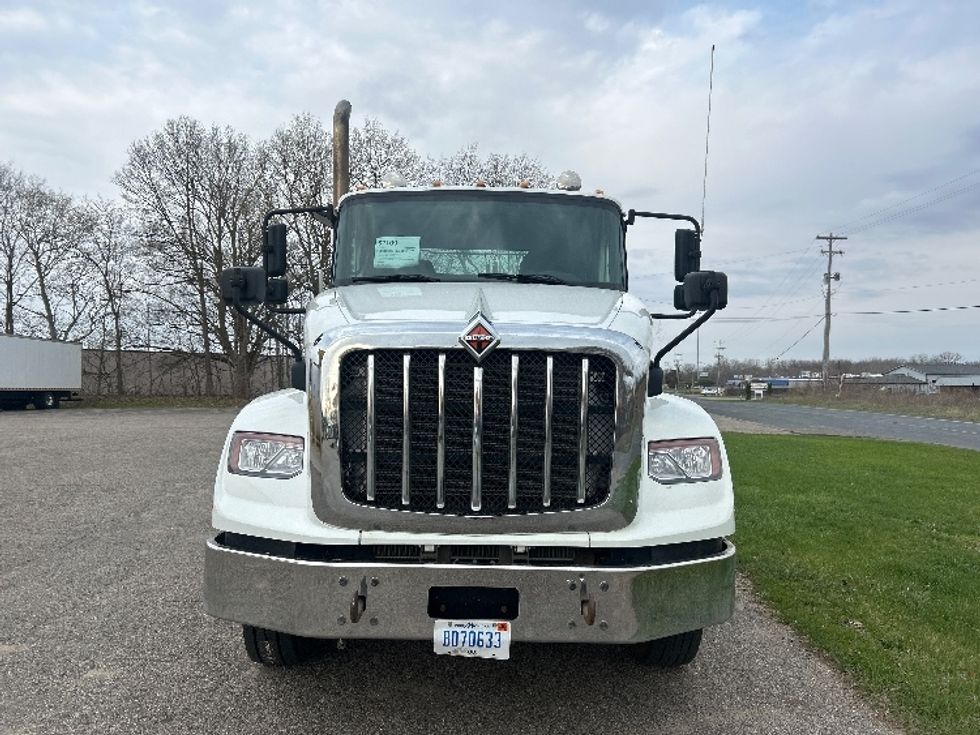 Day Cab Tractor-Heavy Duty Tractors-International-2021-HX615-Kalamazoo-MI-73,591\n\t\tmiles-$ 70,500 - Image 2