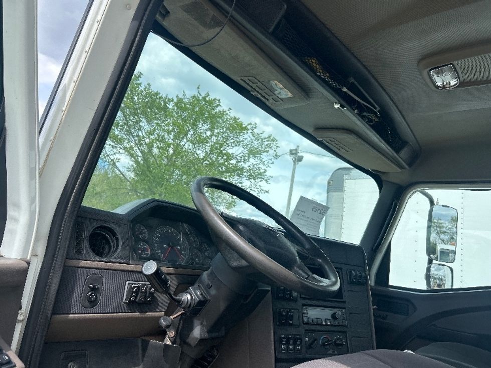 Day Cab Tractor-Heavy Duty Tractors-International-2021-HX615-Kalamazoo-MI-73,591\n\t\tmiles-$ 70,500 - Image 9