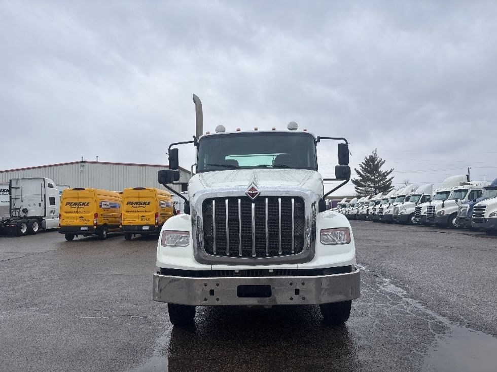 Day Cab Tractor-Heavy Duty Tractors-International-2021-HX615-Lansing-MI-60,703\n\t\tmiles-$ 68,000 - Image 2