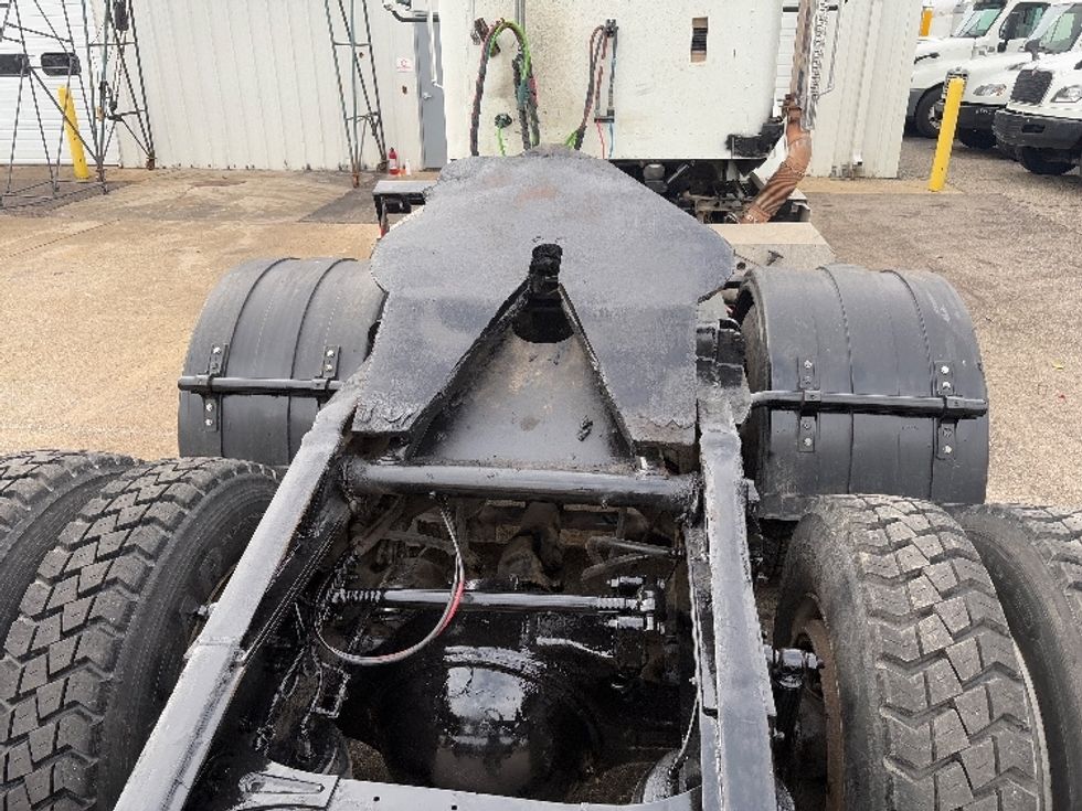 Day Cab Tractor-Heavy Duty Tractors-International-2021-HX615-Lansing-MI-74,501\n\t\tmiles-$ 56,500 - Image 17