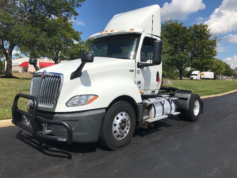 Day Cab Tractor-Heavy Duty Tractors-International-2021-LT625-Allentown-PA-313,057\n\t\tmiles-$ 39,750 - Image 3