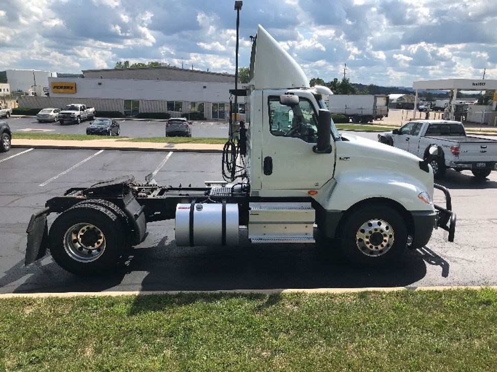 Day Cab Tractor-Heavy Duty Tractors-International-2021-LT625-Allentown-PA-313,057\n\t\tmiles-$ 39,750 - Image 8