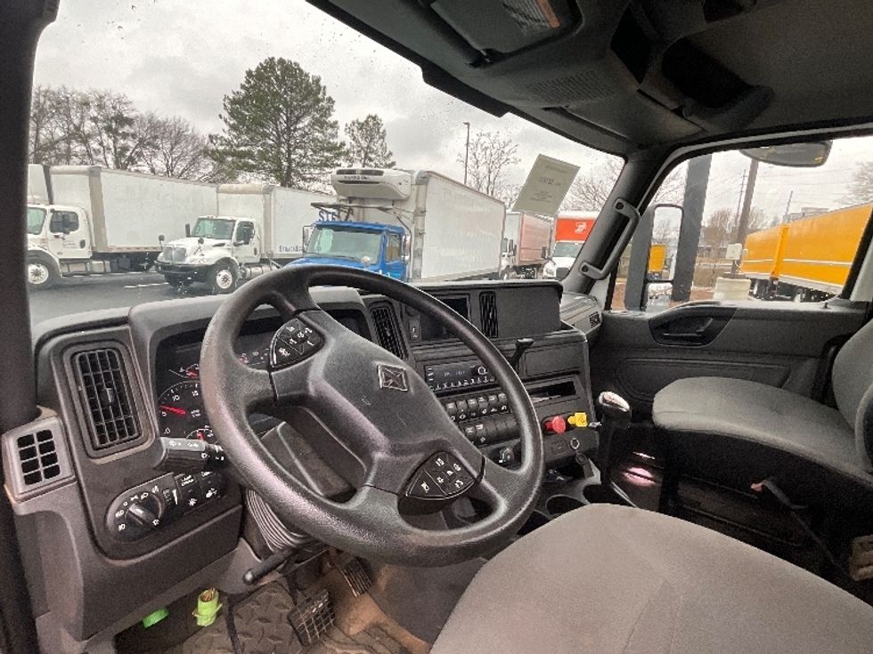 Day Cab Tractor-Heavy Duty Tractors-International-2021-LT625-Atlanta (Forest Park)-GA-106,310\n\t\tmiles-$ 37,750 - Image 10