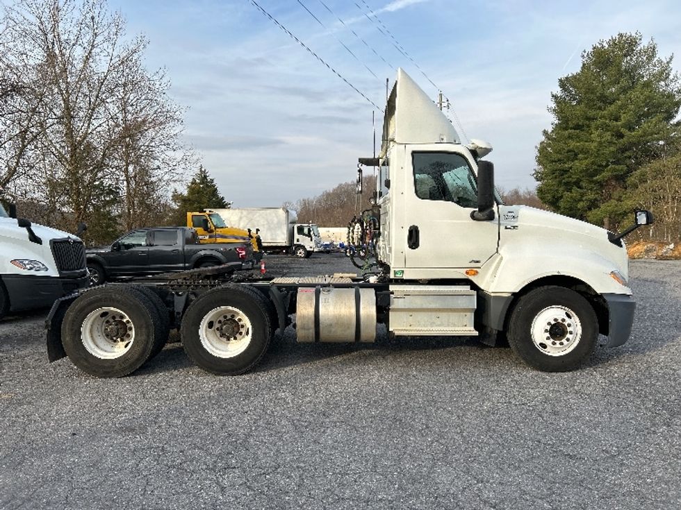 Day Cab Tractor-Heavy Duty Tractors-International-2021-LT625-Blountville-TN-135,968\n\t\tmiles-$ 45,500 - Image 8