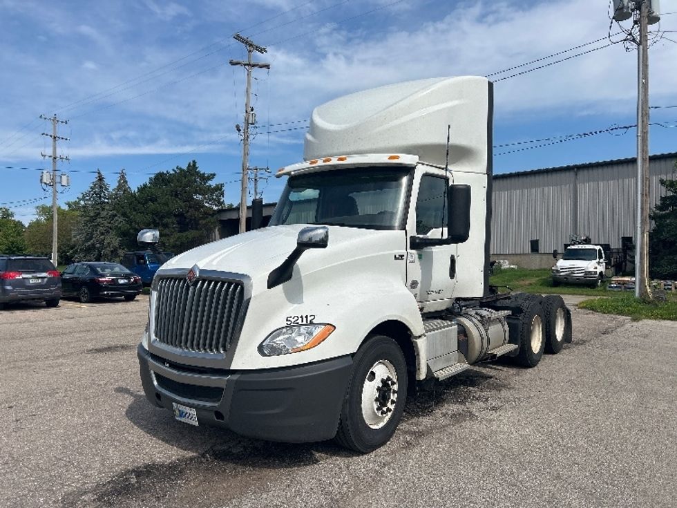 Day Cab Tractor-Heavy Duty Tractors-International-2021-LT625-Comstock Park-MI-439,083\n\t\tmiles-$ 52,500 - Image 3