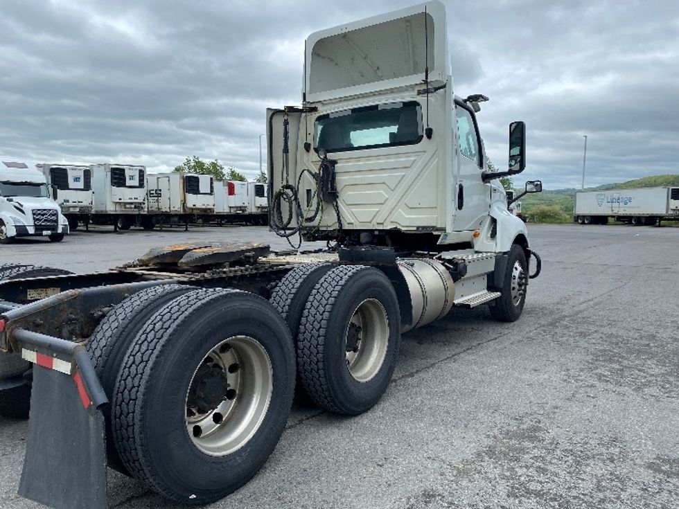 Day Cab Tractor-Heavy Duty Tractors-International-2021-LT625-Conklin-NY-441,354\n\t\tmiles-$ 40,250 - Image 3