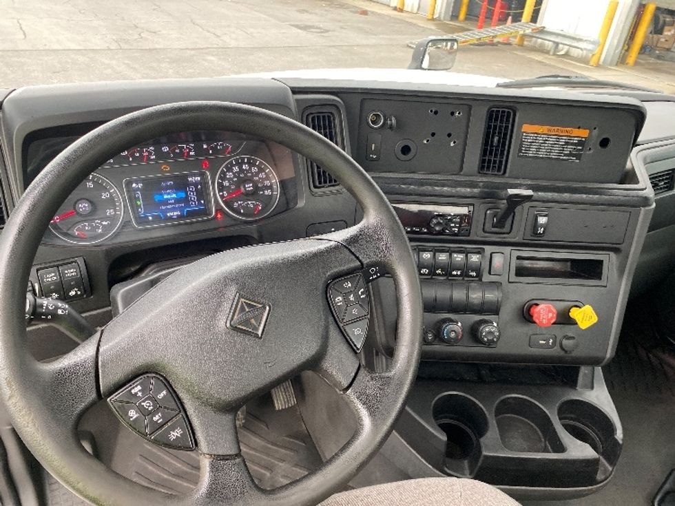 Day Cab Tractor-Heavy Duty Tractors-International-2021-LT625-Conklin-NY-474,890\n\t\tmiles-$ 37,250 - Image 11