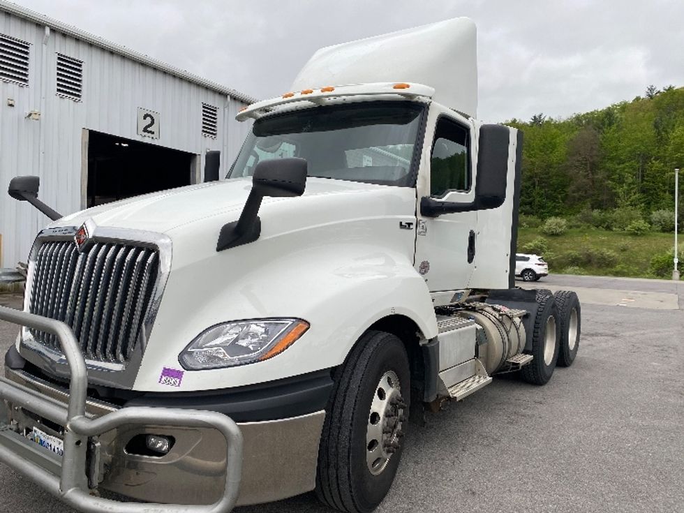 Day Cab Tractor-Heavy Duty Tractors-International-2021-LT625-Conklin-NY-474,890\n\t\tmiles-$ 37,250 - Image 3
