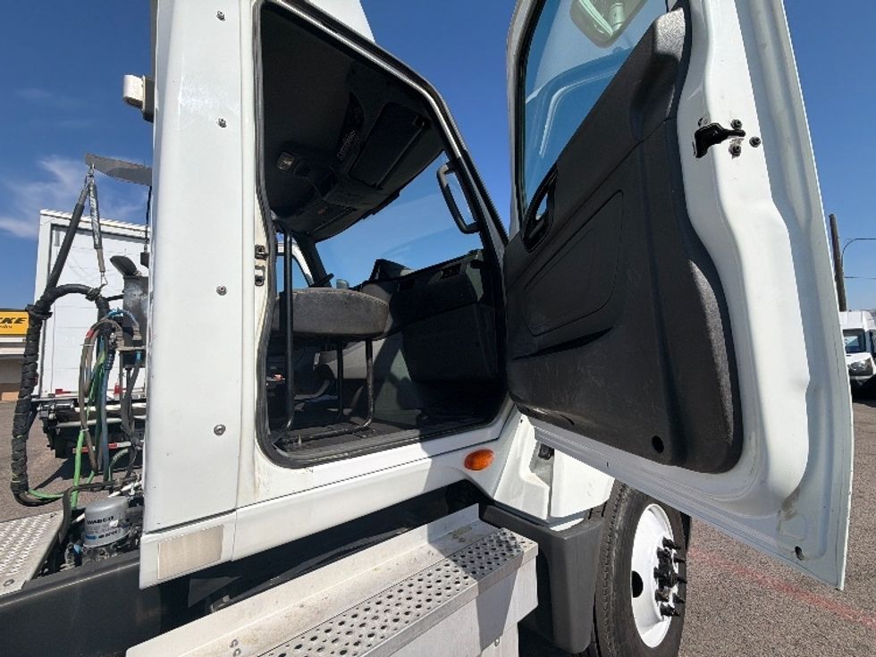 Day Cab Tractor-Heavy Duty Tractors-International-2021-LT625-Dallas-TX-167,999\n\t\tmiles-$ 45,500 - Image 12