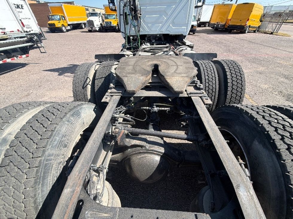 Day Cab Tractor-Heavy Duty Tractors-International-2021-LT625-Dallas-TX-167,999\n\t\tmiles-$ 45,500 - Image 6