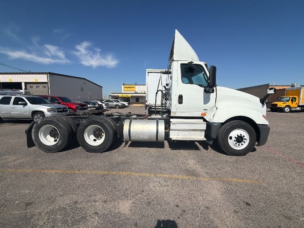 Day Cab Tractor-Heavy Duty Tractors-International-2021-LT625-Dallas-TX-167,999\n\t\tmiles-$ 45,500 - Image 8