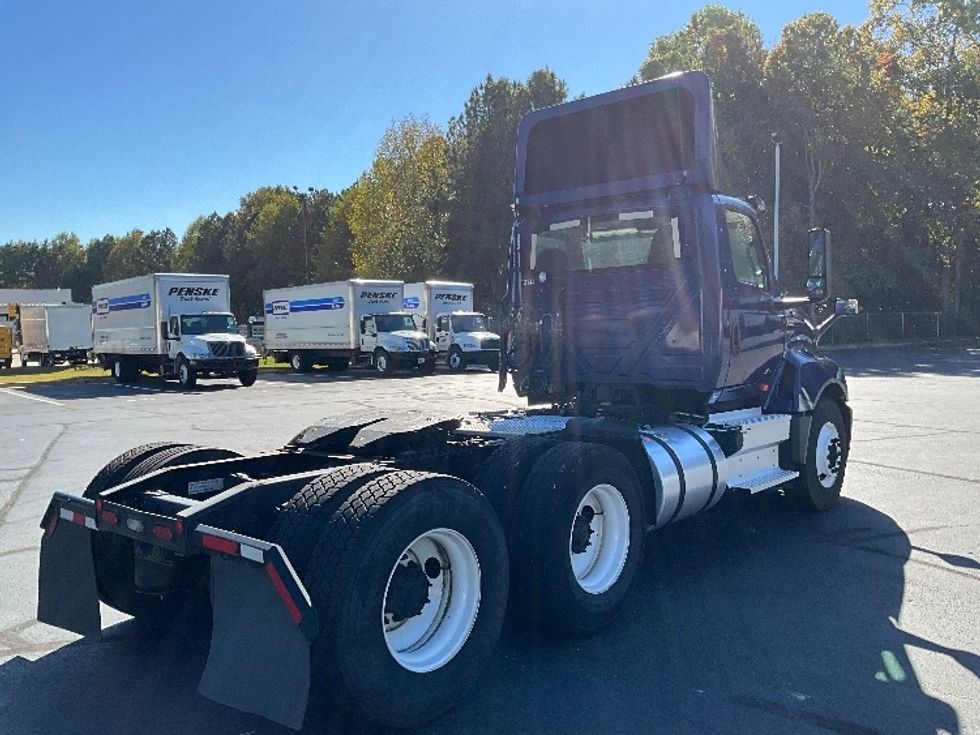 Day Cab Tractor-Heavy Duty Tractors-International-2021-LT625-Kennesaw-GA-375,317\n\t\tmiles-$ 30,000 - Image 7