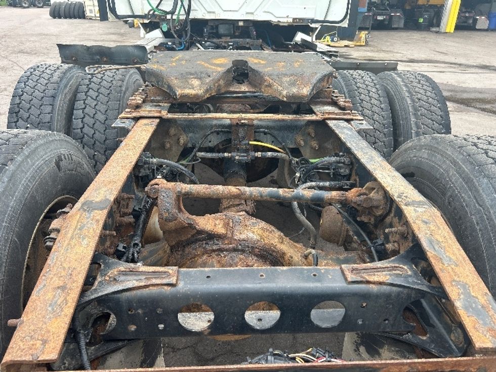 Day Cab Tractor-Heavy Duty Tractors-International-2021-LT625-Moncton-NB-516,427\n\t\tkm-$ 40,250 - Image 6