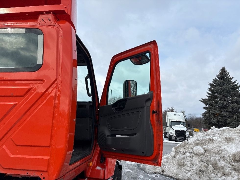 Day Cab Tractor-Heavy Duty Tractors-International-2021-LT625-Montgomery-NY-284,465\n\t\tmiles-$ 29,750 - Image 12