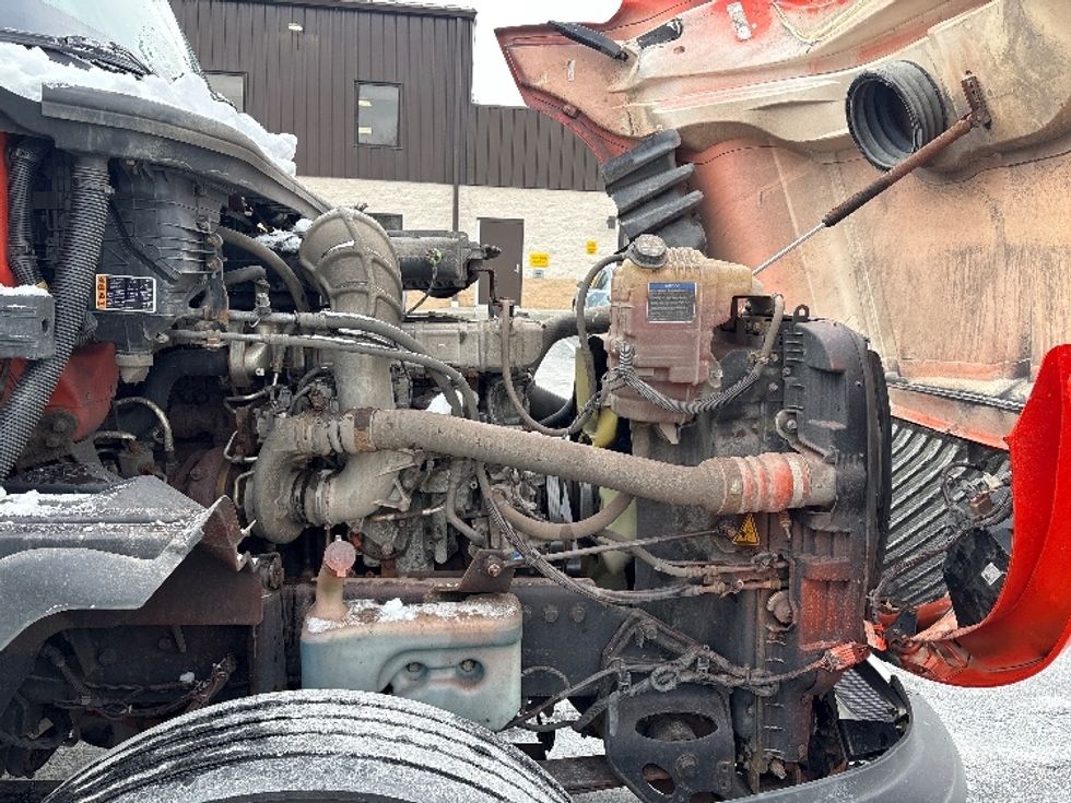 Day Cab Tractor-Heavy Duty Tractors-International-2021-LT625-Montgomery-NY-284,465\n\t\tmiles-$ 29,750 - Image 15