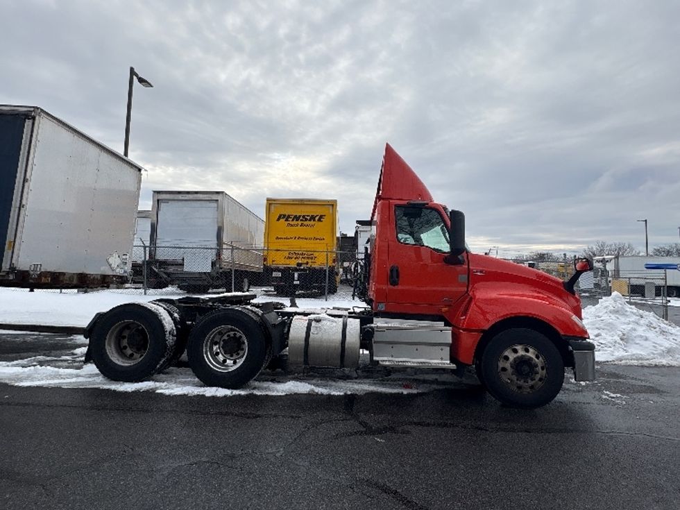 Day Cab Tractor-Heavy Duty Tractors-International-2021-LT625-Montgomery-NY-284,465\n\t\tmiles-$ 29,750 - Image 8