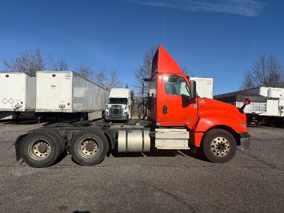 Day Cab Tractor-Heavy Duty Tractors-International-2021-LT625-Montgomery-NY-297,429\n\t\tmiles-$ 31,750 - Image 8