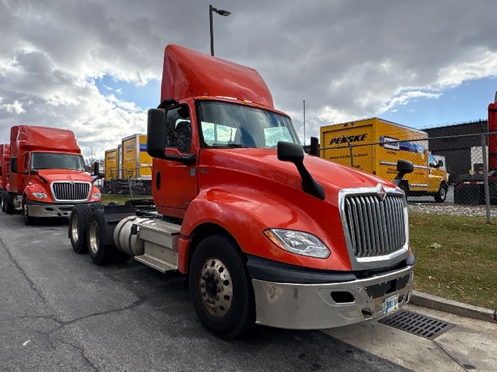 Day Cab Tractor-Heavy Duty Tractors-International-2021-LT625-Montgomery-NY-306,482\n\t\tmiles-$ 28,500 - Image 1