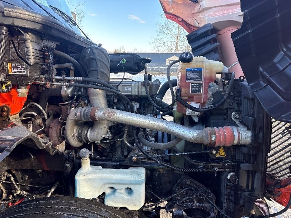 Day Cab Tractor-Heavy Duty Tractors-International-2021-LT625-Montgomery-NY-314,341\n\t\tmiles-$ 27,500 - Image 15