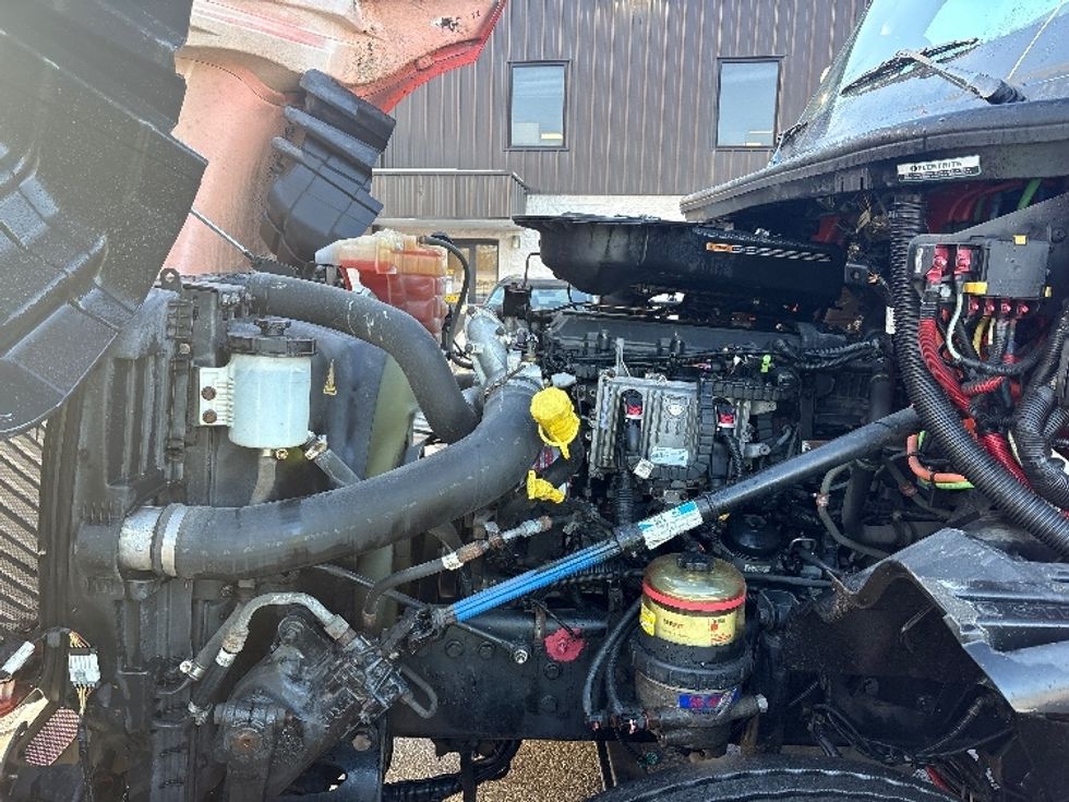 Day Cab Tractor-Heavy Duty Tractors-International-2021-LT625-Montgomery-NY-314,341\n\t\tmiles-$ 27,500 - Image 16