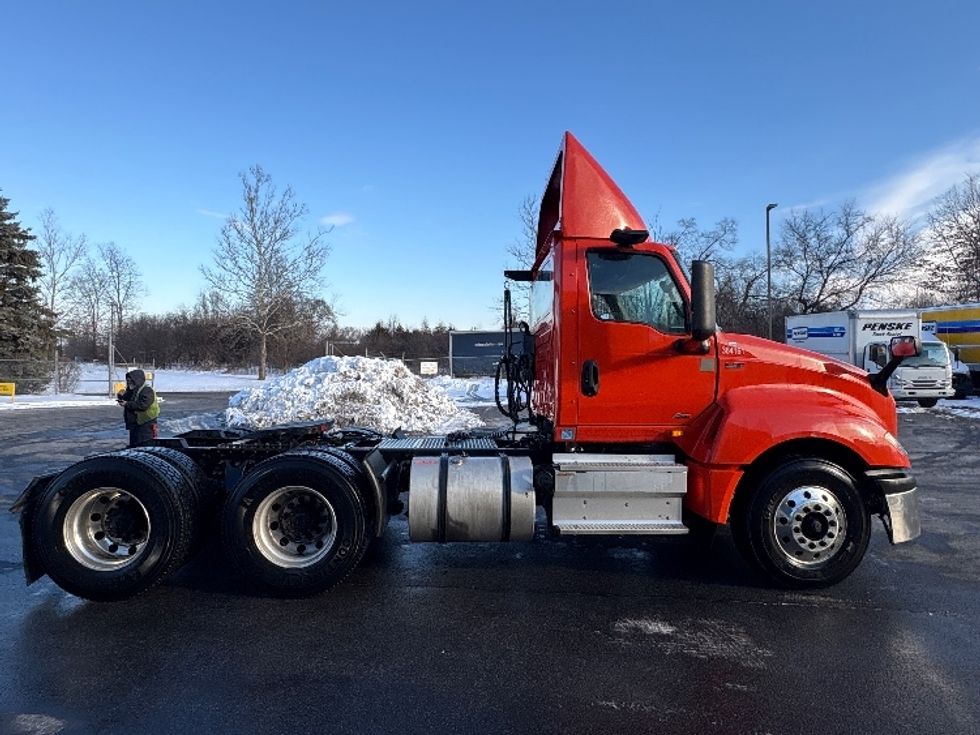 Day Cab Tractor-Heavy Duty Tractors-International-2021-LT625-Montgomery-NY-314,341\n\t\tmiles-$ 27,500 - Image 8