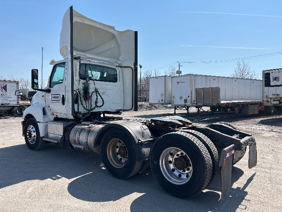 Day Cab Tractor-Heavy Duty Tractors-International-2021-LT625-Montreal-PQ-422,536\n\t\tkm-$ 64,750 - Image 5
