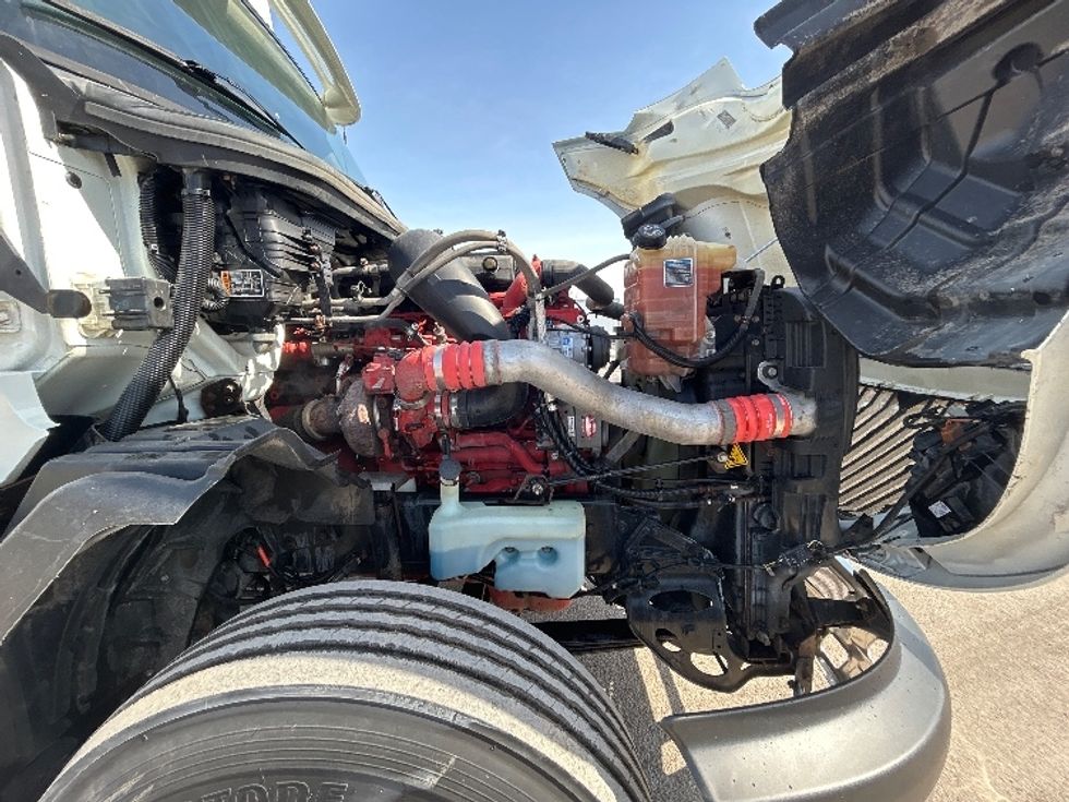 Day Cab Tractor-Heavy Duty Tractors-International-2021-LT625-Montreal-PQ-454,233\n\t\tkm-$ 63,250 - Image 15