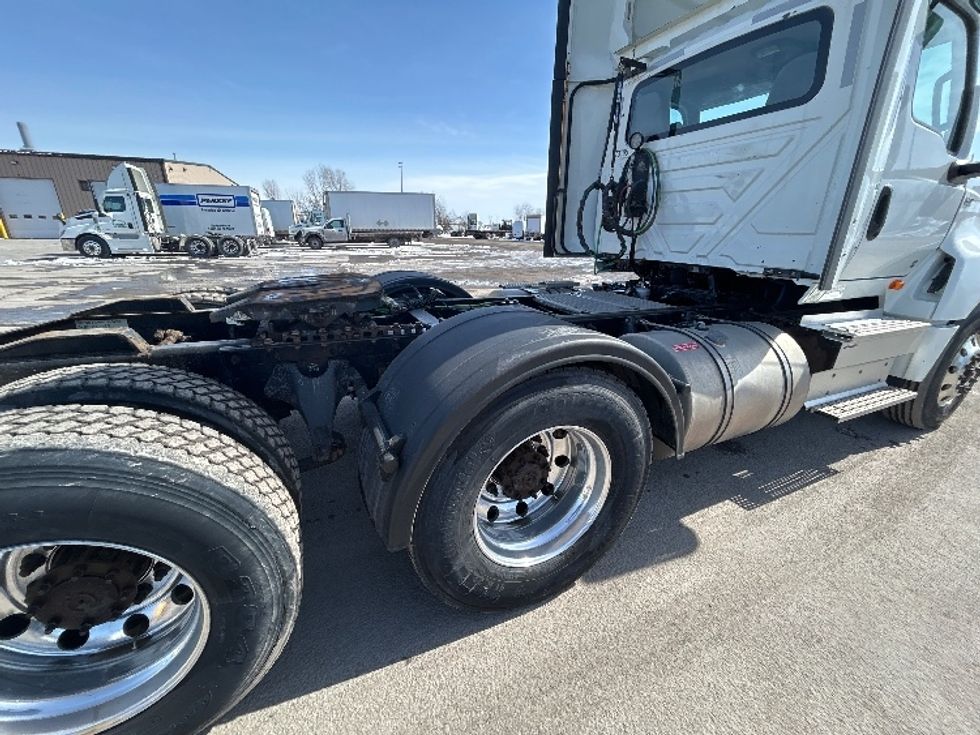 Day Cab Tractor-Heavy Duty Tractors-International-2021-LT625-Montreal-PQ-454,233\n\t\tkm-$ 63,250 - Image 18