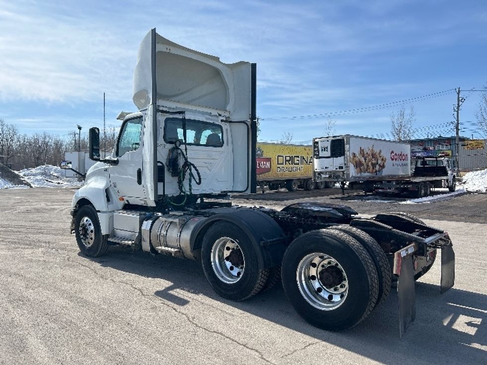 Day Cab Tractor-Heavy Duty Tractors-International-2021-LT625-Montreal-PQ-454,233\n\t\tkm-$ 63,250 - Image 5