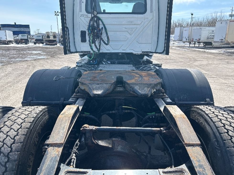 Day Cab Tractor-Heavy Duty Tractors-International-2021-LT625-Montreal-PQ-454,233\n\t\tkm-$ 63,250 - Image 6