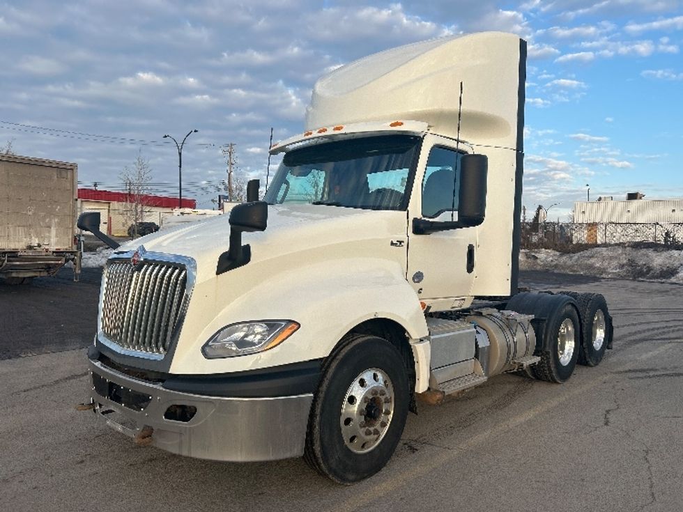 Day Cab Tractor-Heavy Duty Tractors-International-2021-LT625-Montreal-PQ-508,716\n\t\tkm-$ 59,750 - Image 3