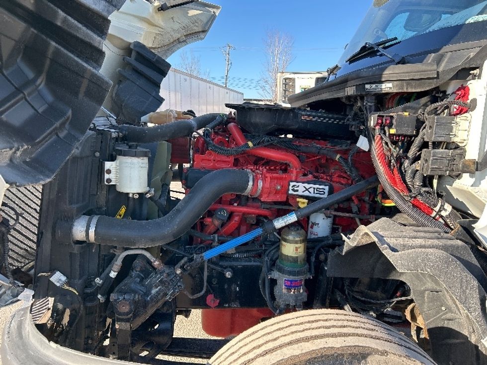 Day Cab Tractor-Heavy Duty Tractors-International-2021-LT625-Montreal-PQ-516,706\n\t\tkm-$ 60,500 - Image 16